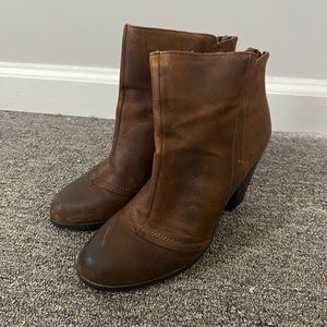 Bar III Brown Leather Jillian Ankle Boots Size 8.5 US